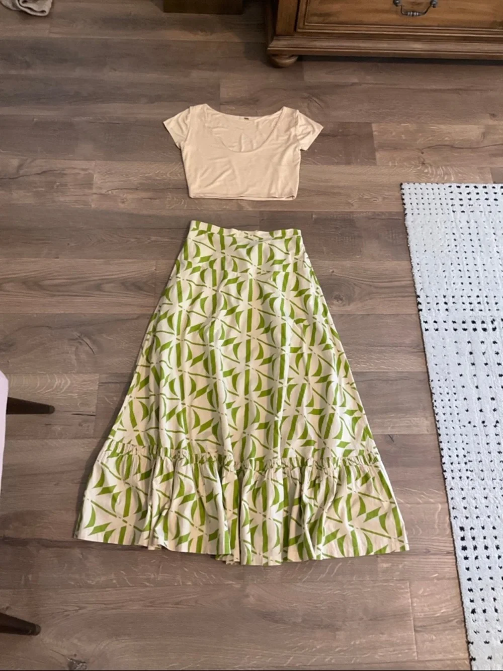 Free People Kenny Set w/ cropped cream tee and green print maxi skirt, S - Picture 3 of 12